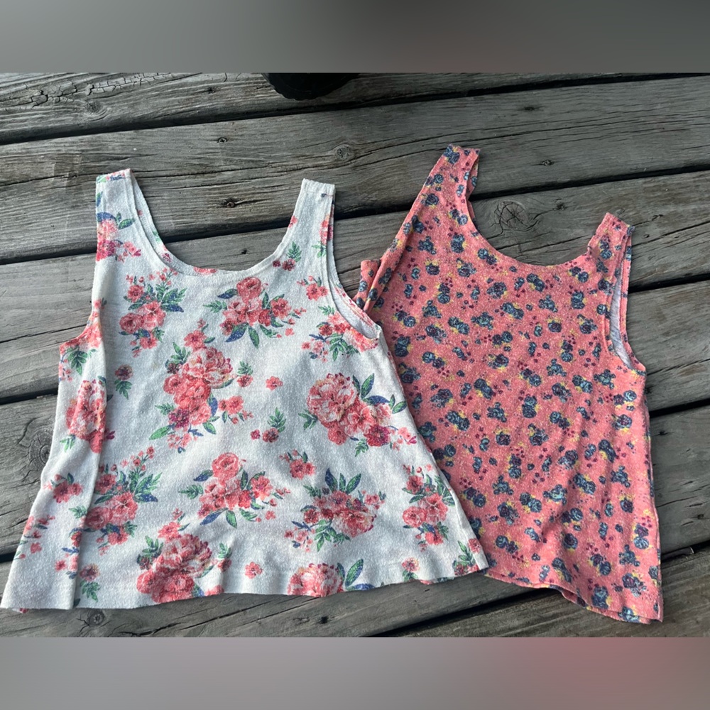 2 Tank Tops Mudd Girls sz 14 Peach Pink & Ivory  Cream Flowered Patterns Duo